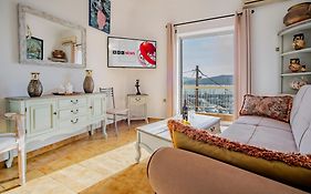 Jelena Apartments By The Sea
